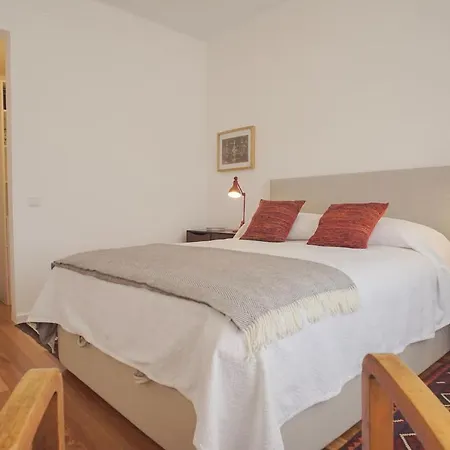 Apartament Industrial Flat W/ Garage Lizbona